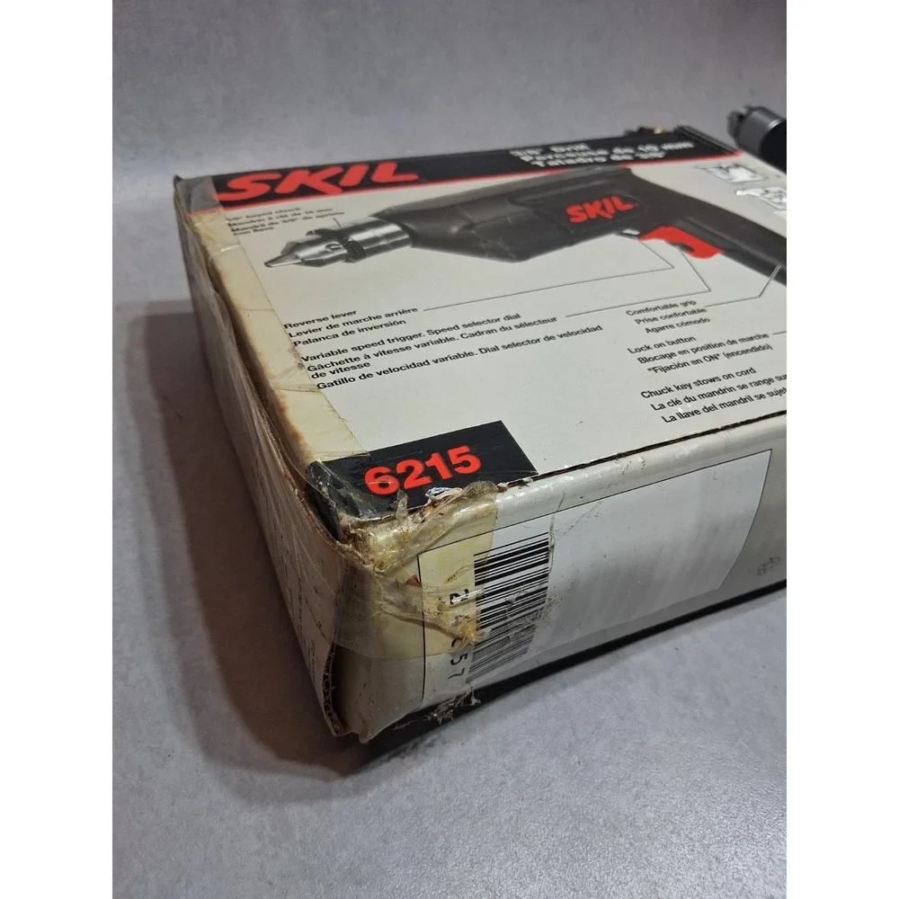 SKIL 6215 3/8 Variable Speed Reversing Drill. Chuck Key, Box And Book Included